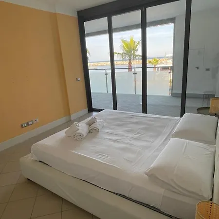 San Lorenzo Marina * San Lorenzo al Mare